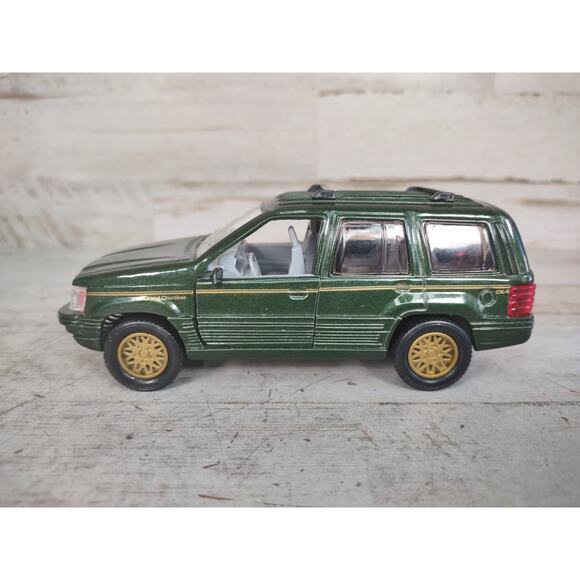 Vintage Superior Jeep Grand Cherokee Die Cast Pull Back Car Green w/ Box 96 5" - Picture 3 of 10